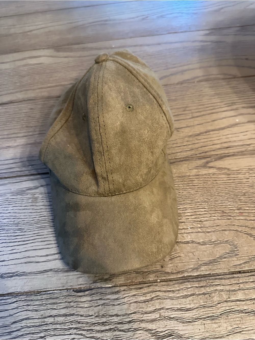 David and Young  New York Olive Suede Baseball Cap